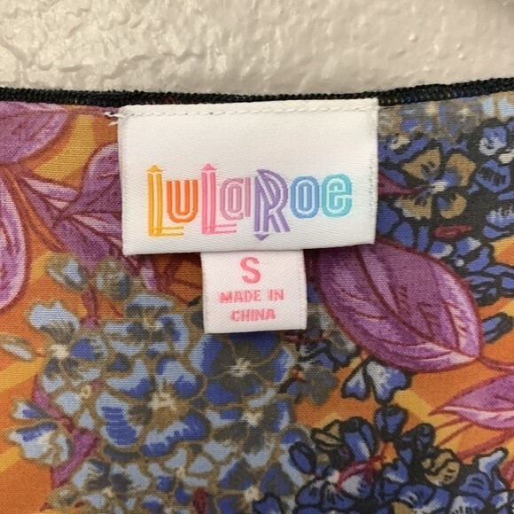 LuLaRoe Monroe fringed kimono NWT Small Multicolor floral - Picture 5 of 9